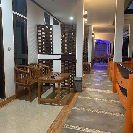 Putra Boyan Cottages Gili Trawangan Extérieur photo