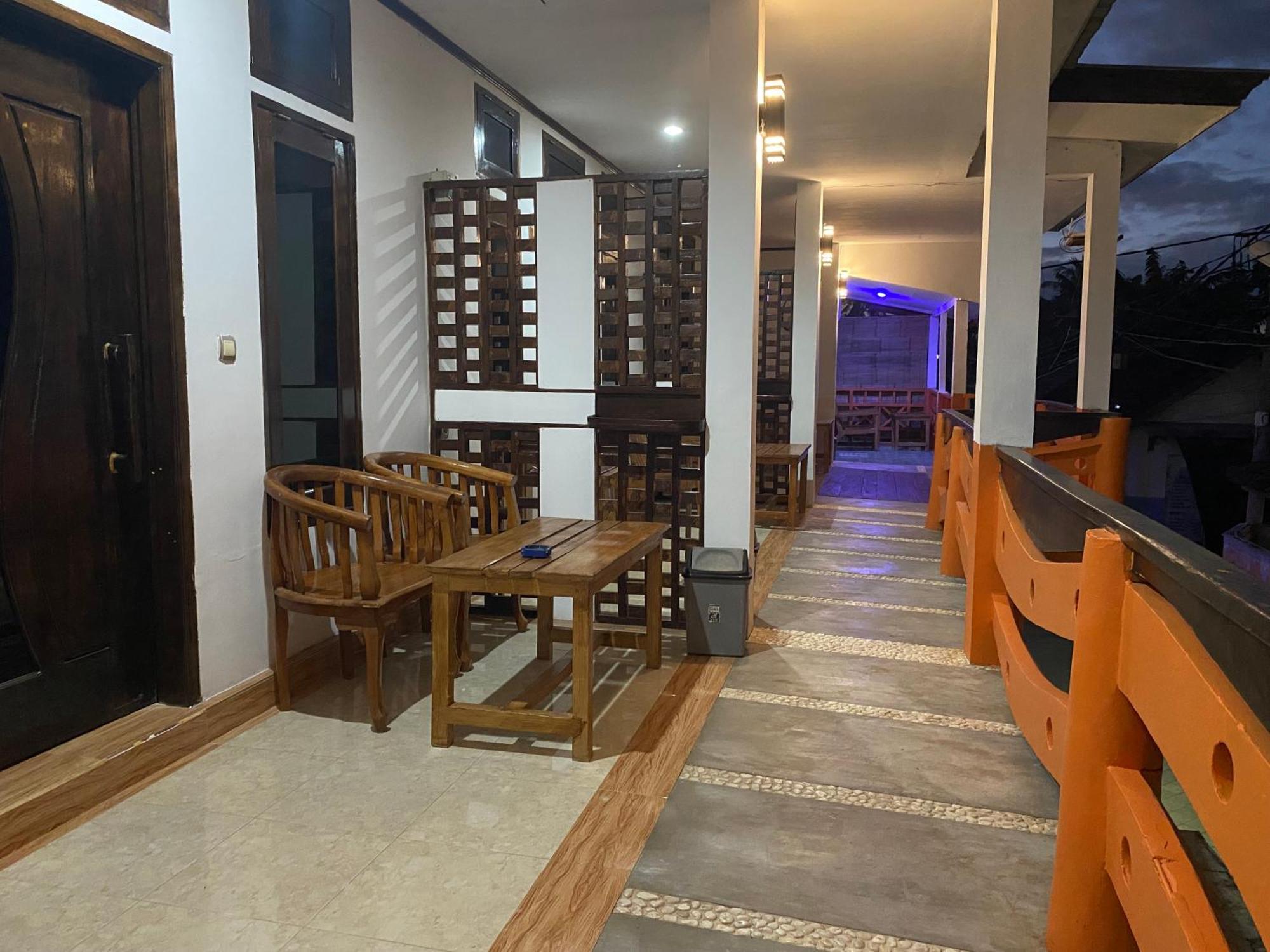Putra Boyan Cottages Gili Trawangan Extérieur photo